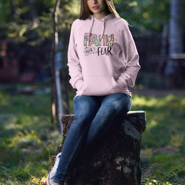 Faith over Fear- Christelijke Dames hoodie biokatoen