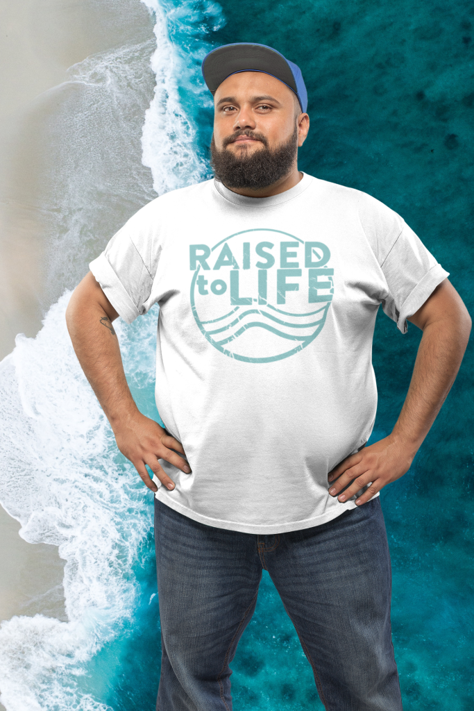 I am raised to life- plus size heren T-shirt