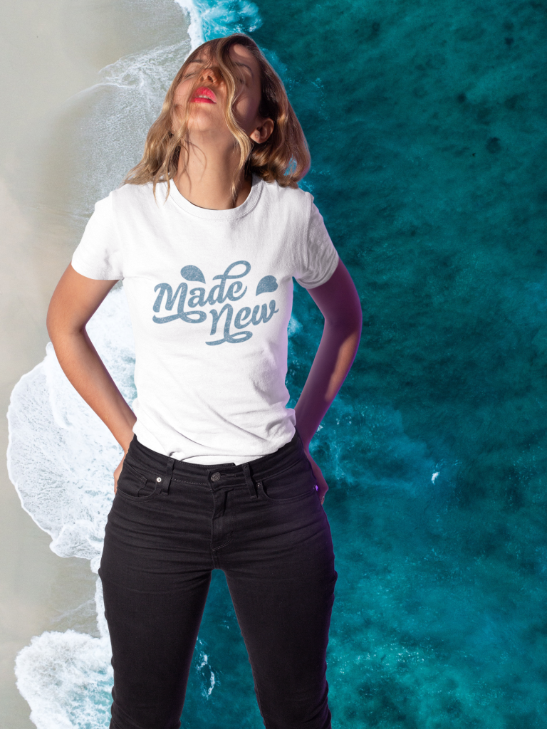 made new  - Christelijk Dames T-Shirt