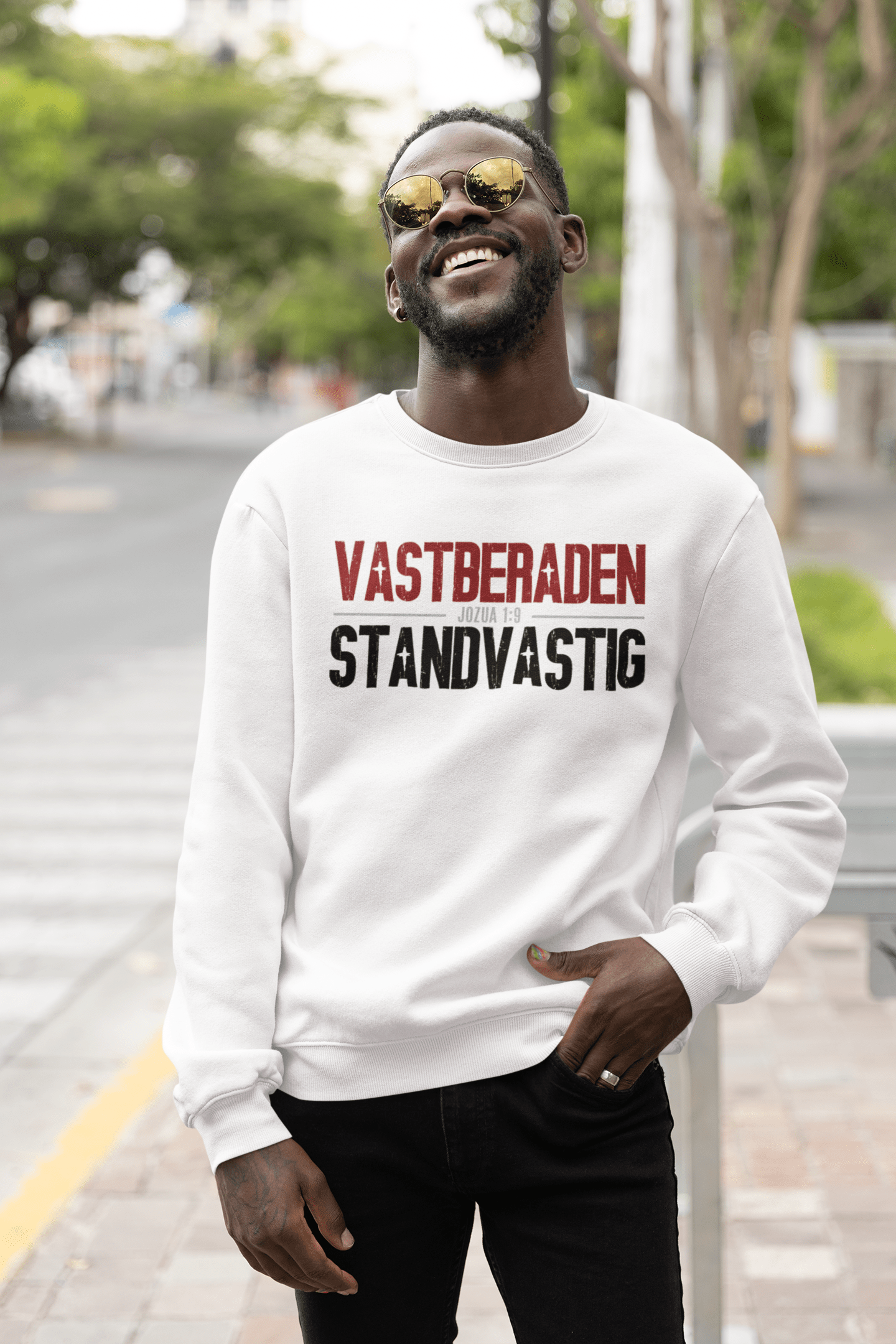 Christelijke Heren sweater - Wees sterk en moedig