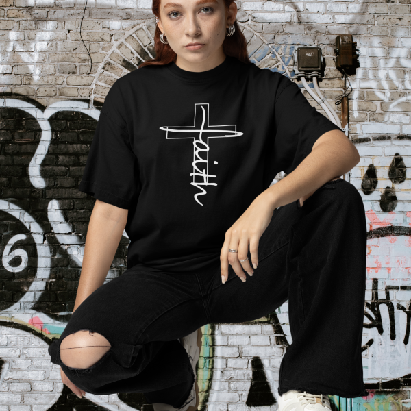 Faith - Ecologisch Biokatoen - Christelijk streetwear oversized dames shirt